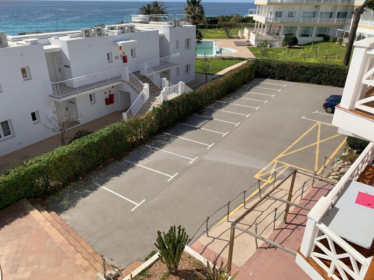 Apartamento En Playa Santo Tomas Es Migjorn Gran ภายนอก รูปภาพ